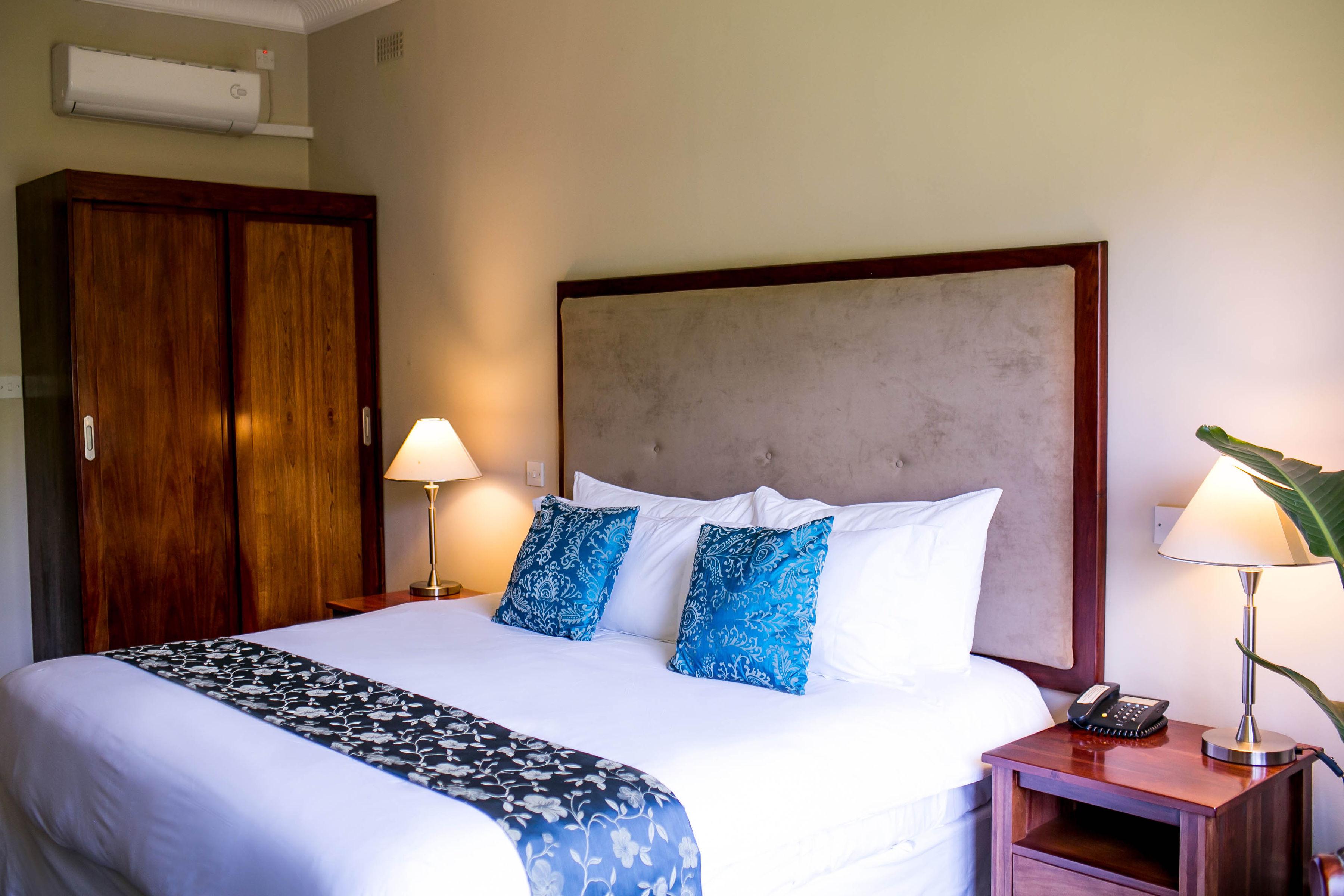 Bronte Hotel Harare Exterior foto