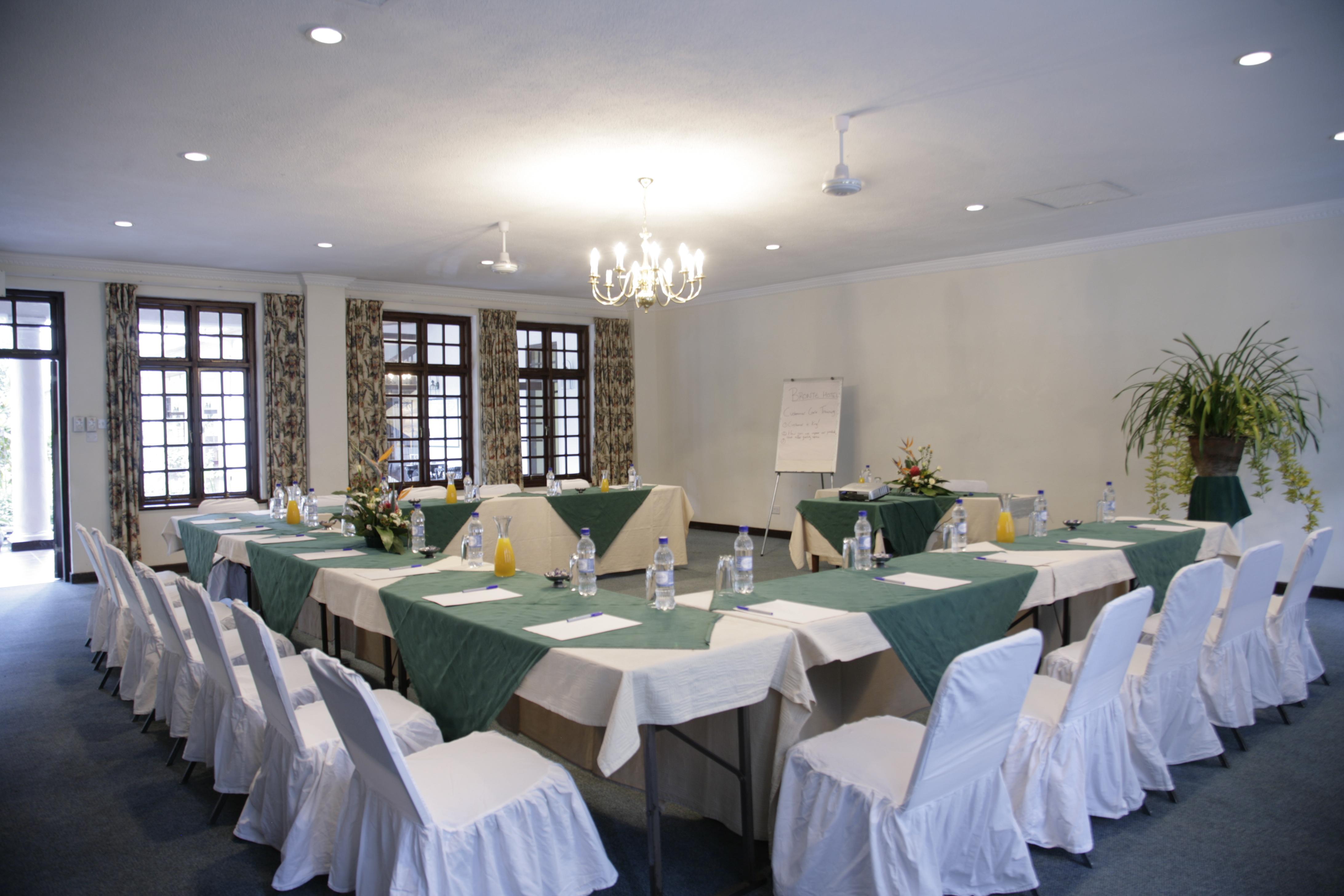 Bronte Hotel Harare Exterior foto