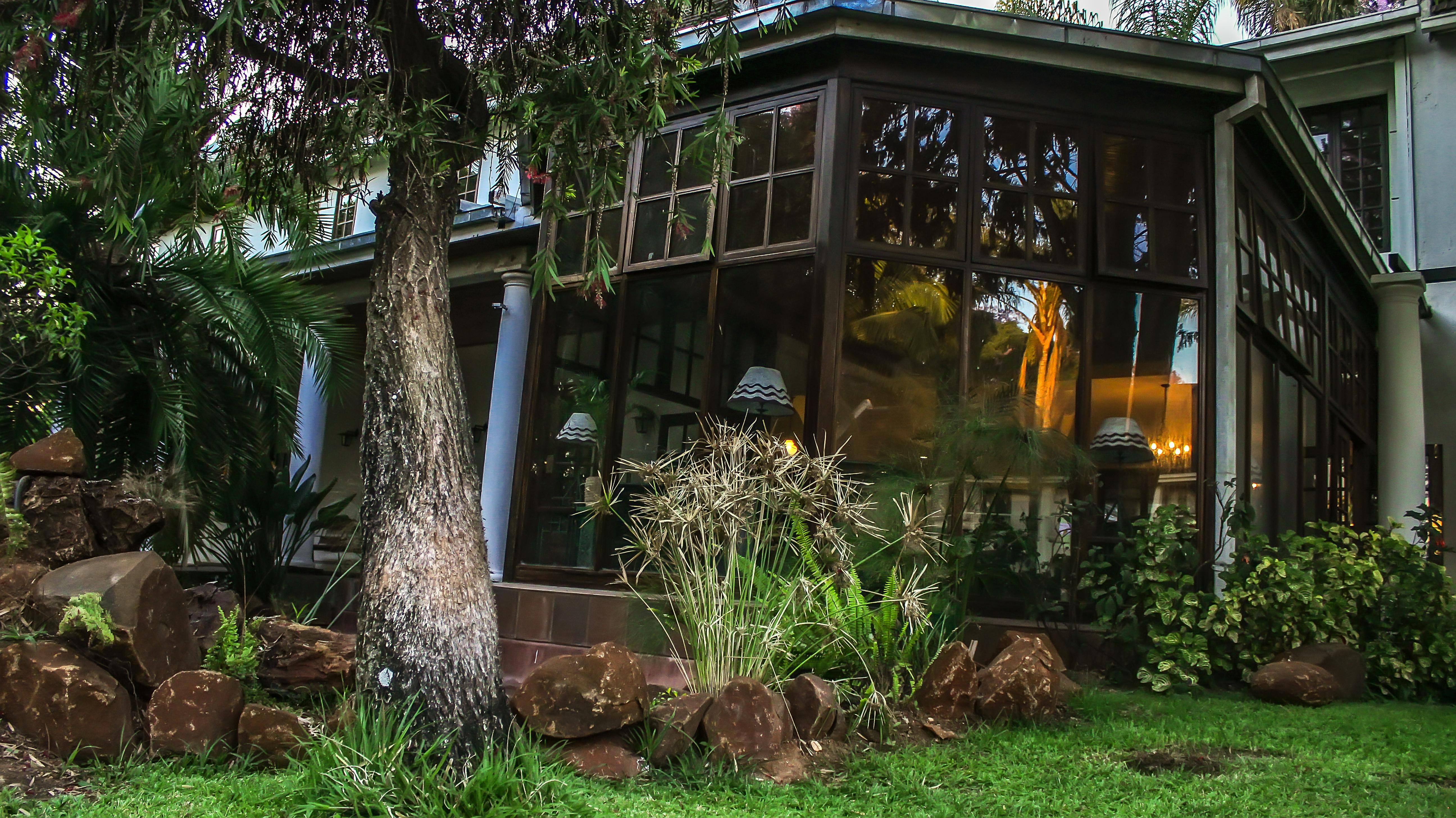Bronte Hotel Harare Exterior foto