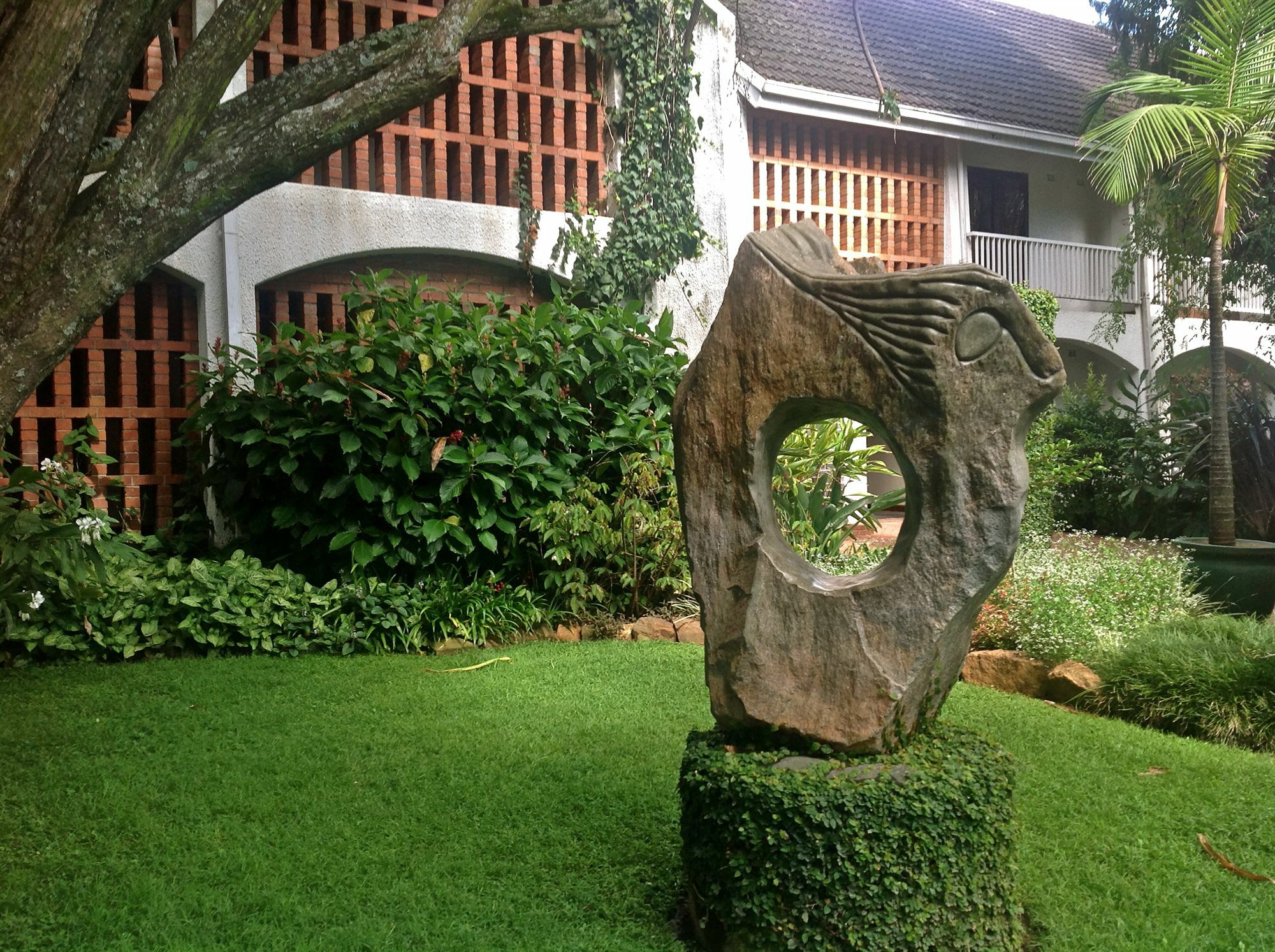 Bronte Hotel Harare Exterior foto